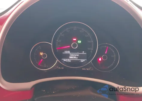 2017 Volkswagen Beetle #Pinkbeetle/1.8T Classic/1.8T S/1.8T Se/1.8T Sel z USA, uszkodzony, nr VIN 3VW517AT4HM824092